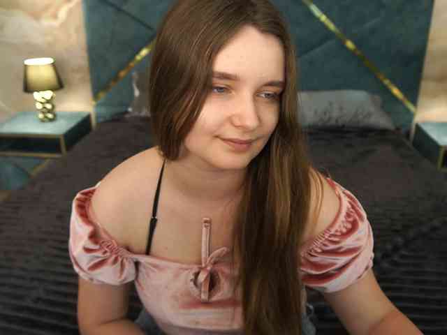 MagikPeachh webcam