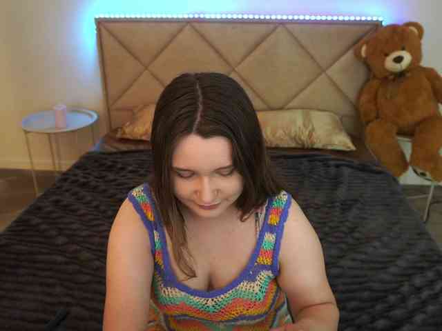 MagikPeachh webcam