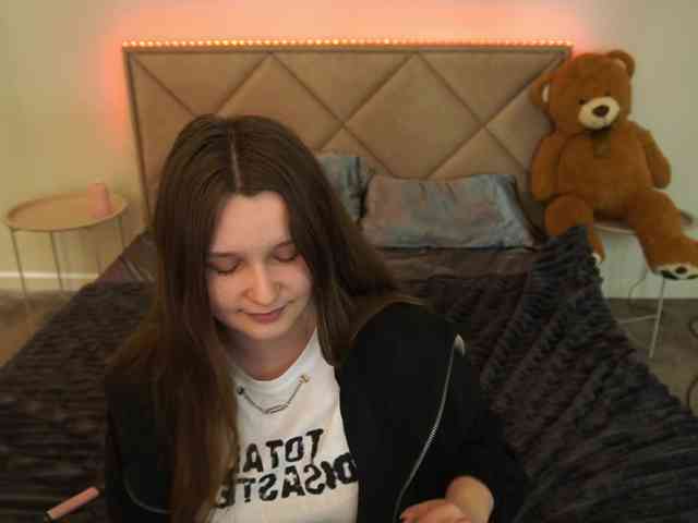 MagikPeachh webcam