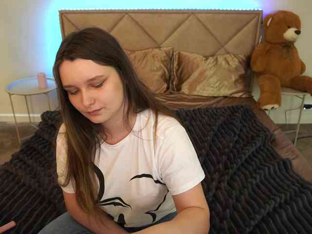 MagikPeachh webcam