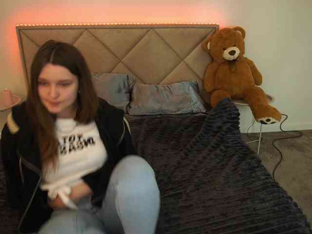 MagikPeachh webcam