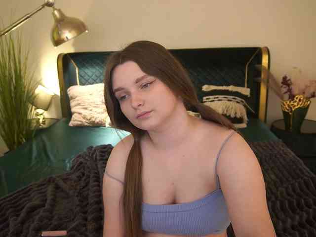 MagikPeachh webcam