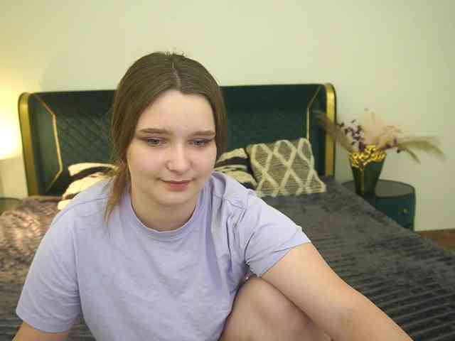 MagikPeachh webcam