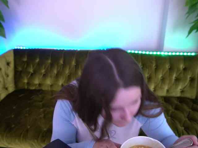 MagikPeachh webcam
