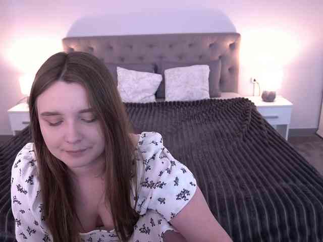 MagikPeachh webcam
