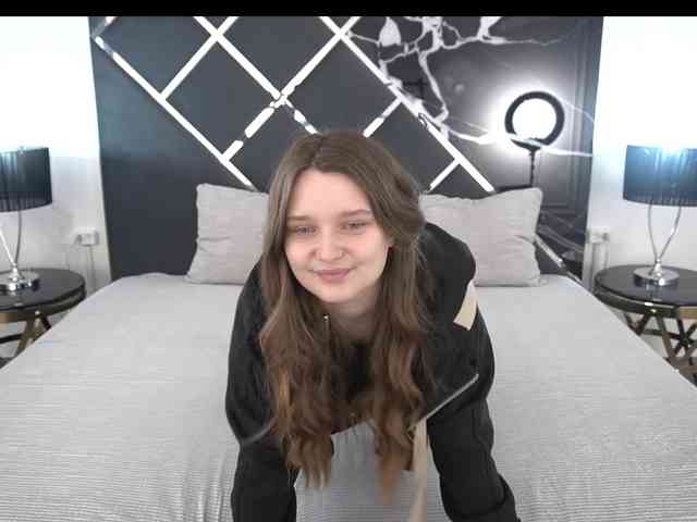 MagikPeachh webcam