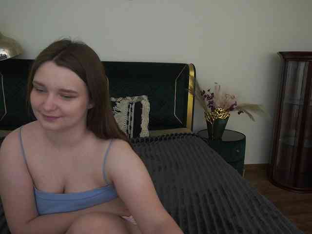 MagikPeachh webcam