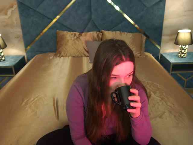 MagikPeachh webcam