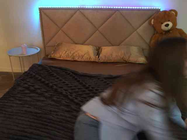 MagikPeachh webcam