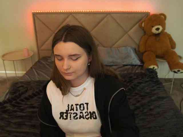 MagikPeachh webcam