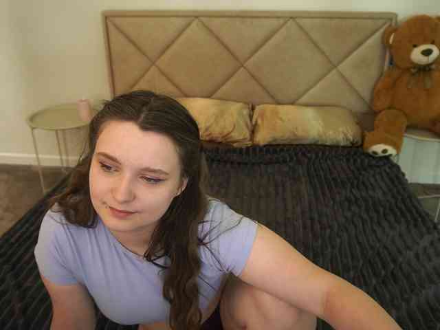 MagikPeachh webcam