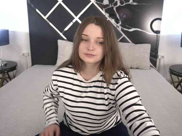 MagikPeachh webcam