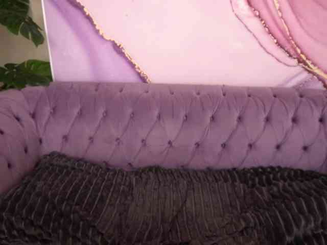 MagikPeachh webcam