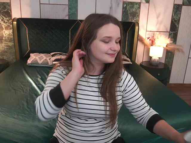 MagikPeachh webcam