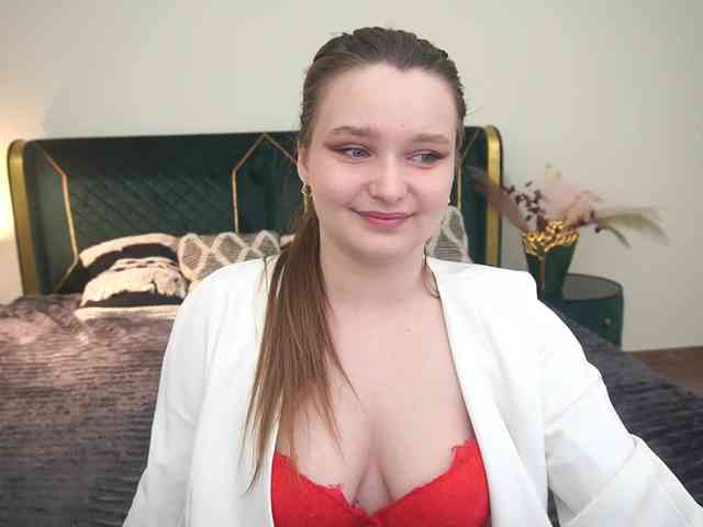 MagikPeachh webcam