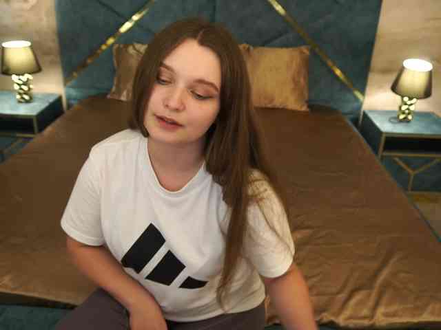 MagikPeachh webcam