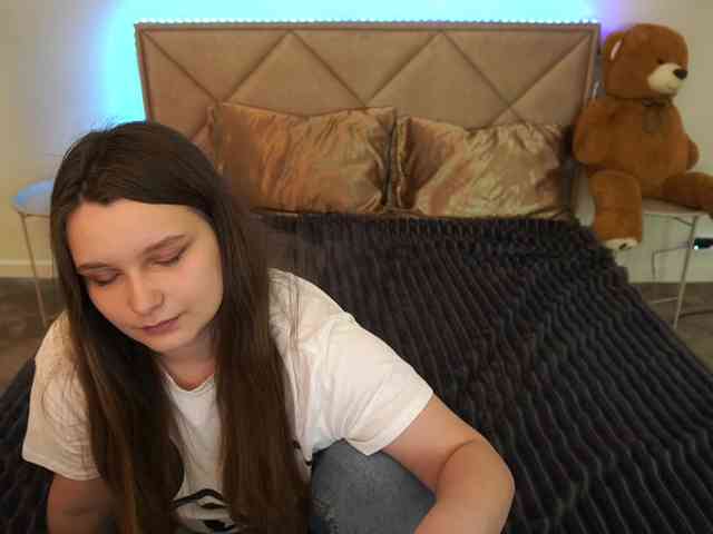 MagikPeachh webcam