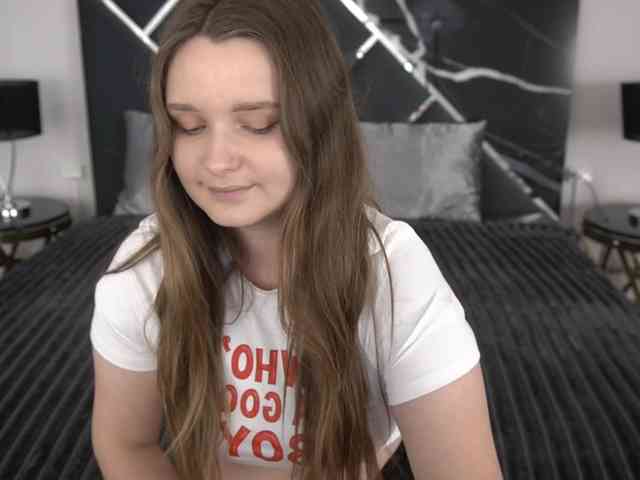 MagikPeachh webcam