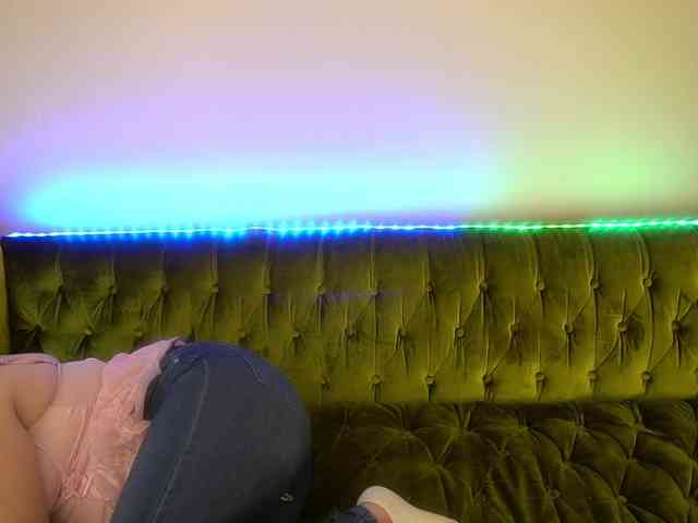 MagikPeachh webcam