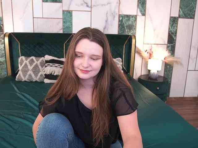 MagikPeachh webcam