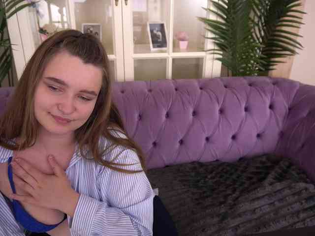 MagikPeachh webcam