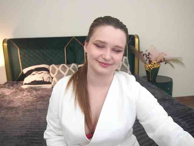 MagikPeachh webcam