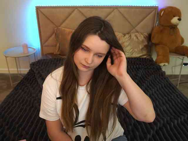 MagikPeachh webcam
