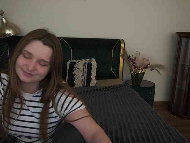 MagikPeachh webcam