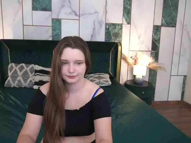 MagikPeachh webcam