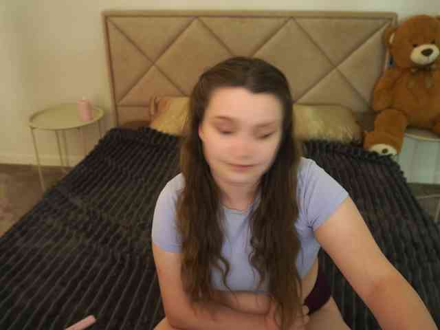 MagikPeachh webcam