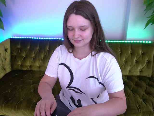 MagikPeachh webcam