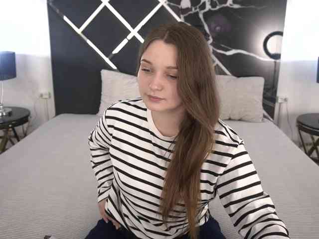 MagikPeachh webcam