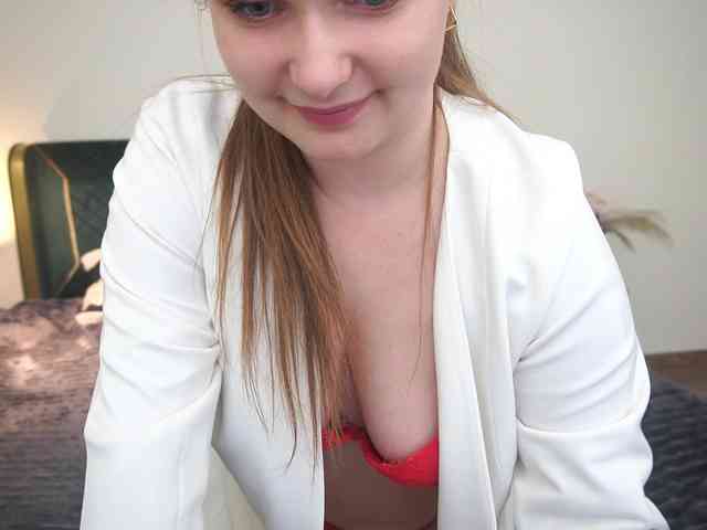 MagikPeachh webcam