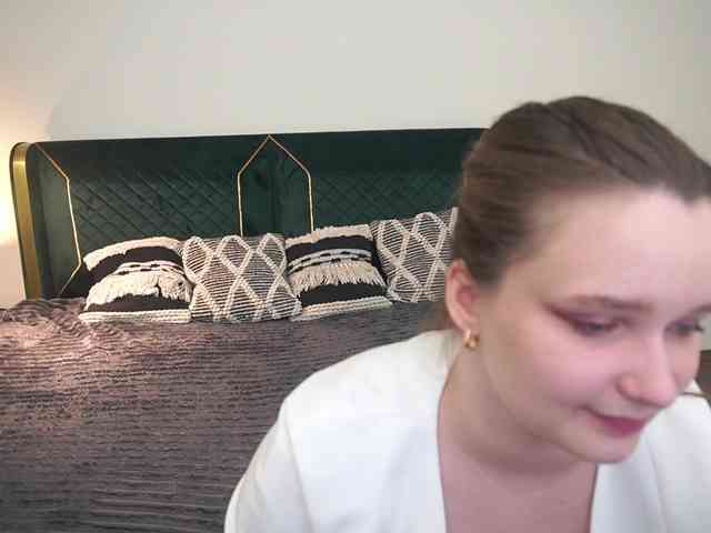 MagikPeachh webcam