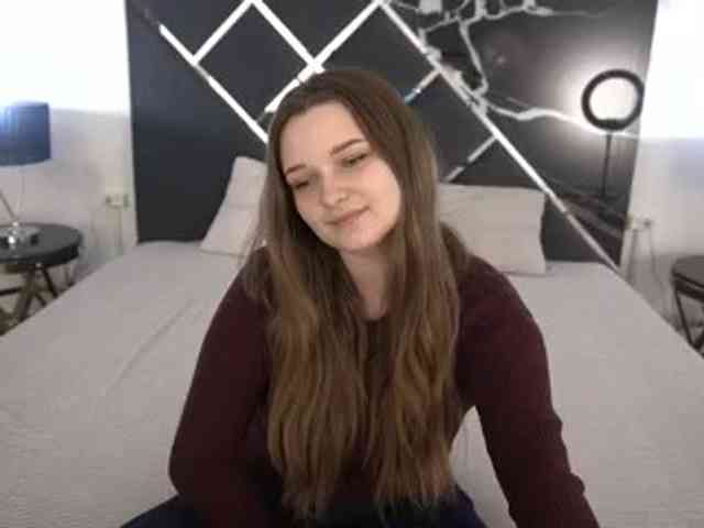 MagikPeachh webcam