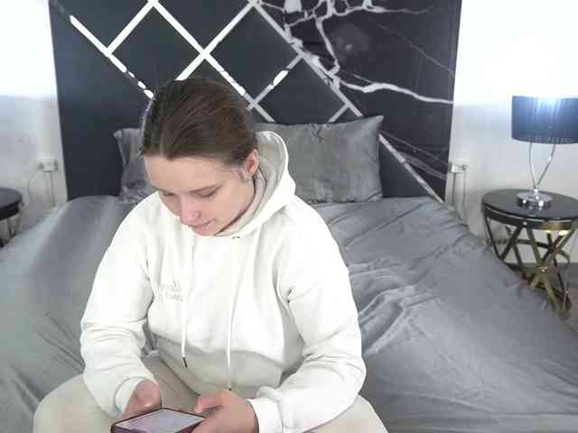 MagikPeachh webcam