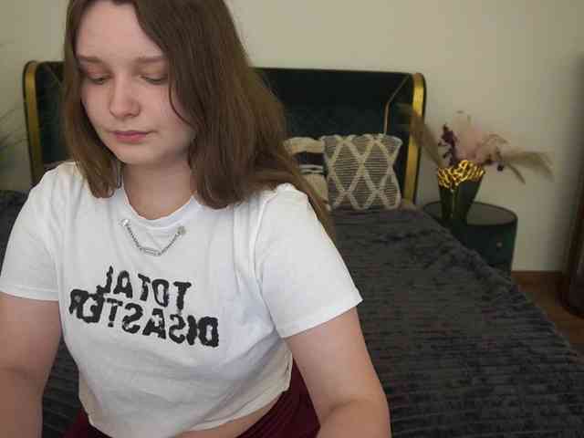 MagikPeachh webcam