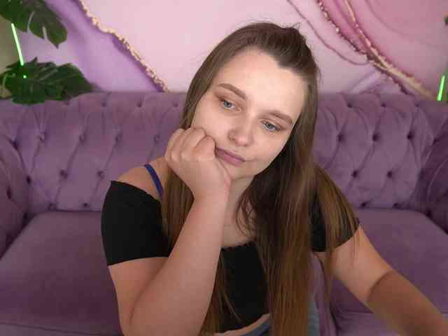 MagikPeachh webcam