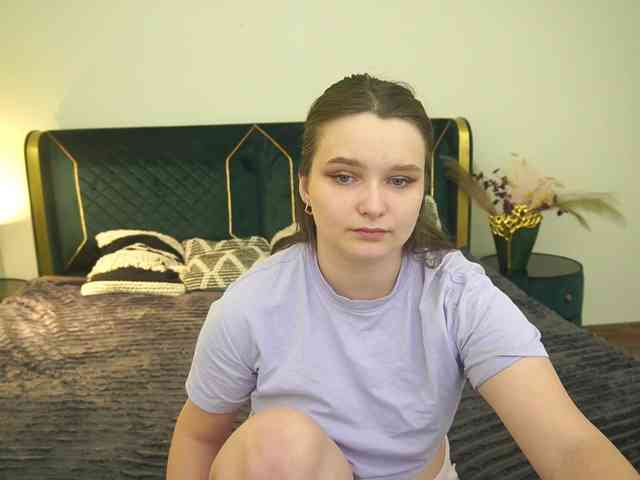 MagikPeachh webcam