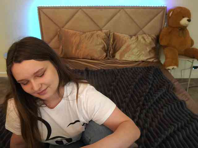 MagikPeachh webcam