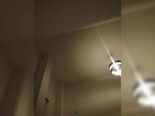 IxsaJi webcam