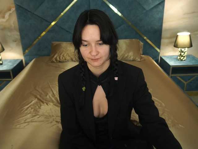 BerryDiva live cam preview