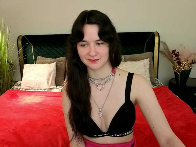 BerryDiva's BongaCams show and profile