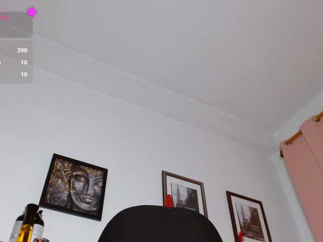 idalisVanucci live cam on BongaCams