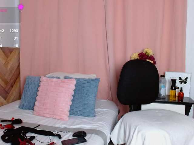 idalisVanucci live cam on BongaCams