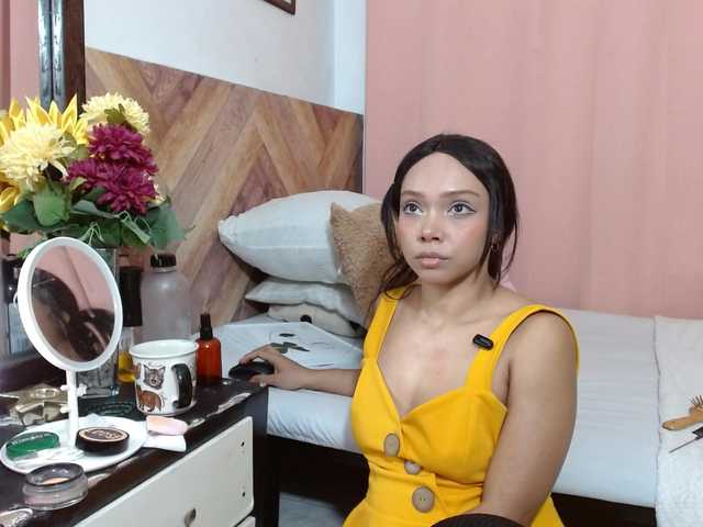 idalisVanucci live cam on BongaCams