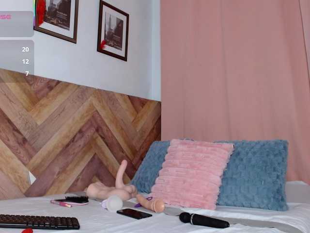 idalisVanucci live cam on BongaCams