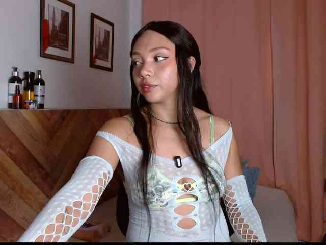 idalisVanucci webcam