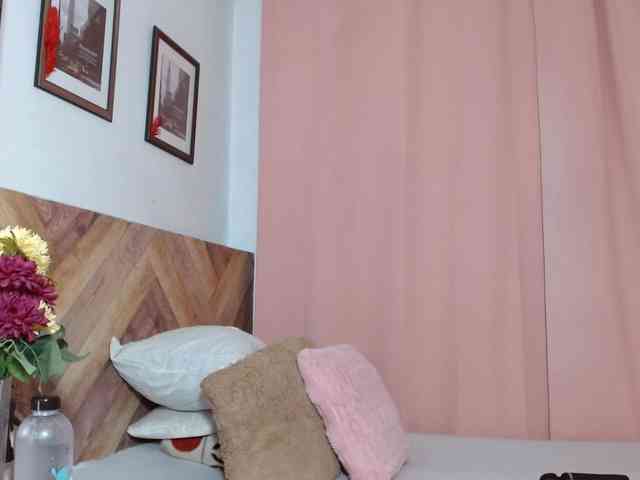 idalisVanucci webcam