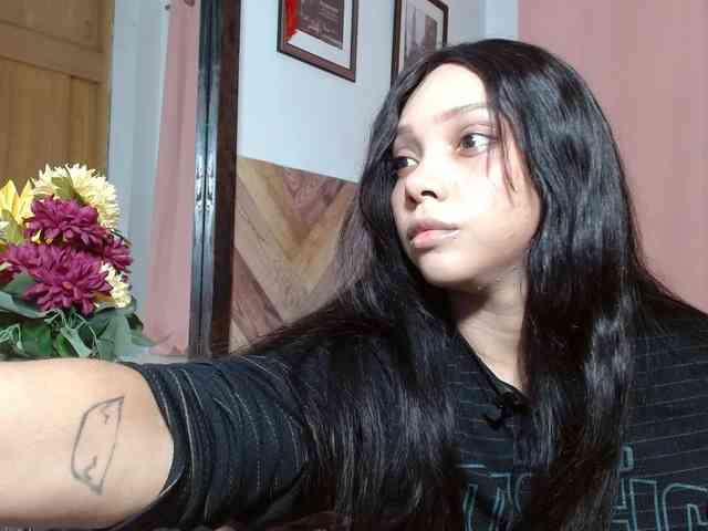 idalisVanucci webcam